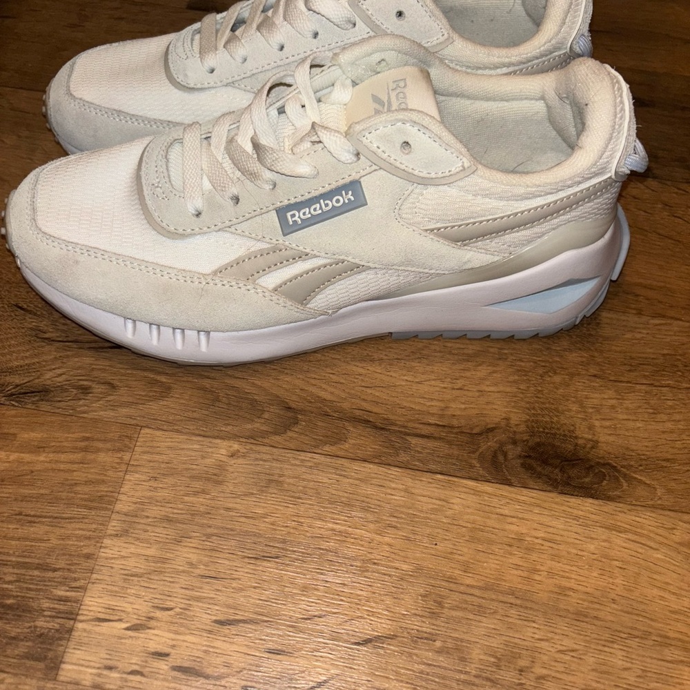 Reebok Classic White and Tan Sneakers - Picture 4 of 7